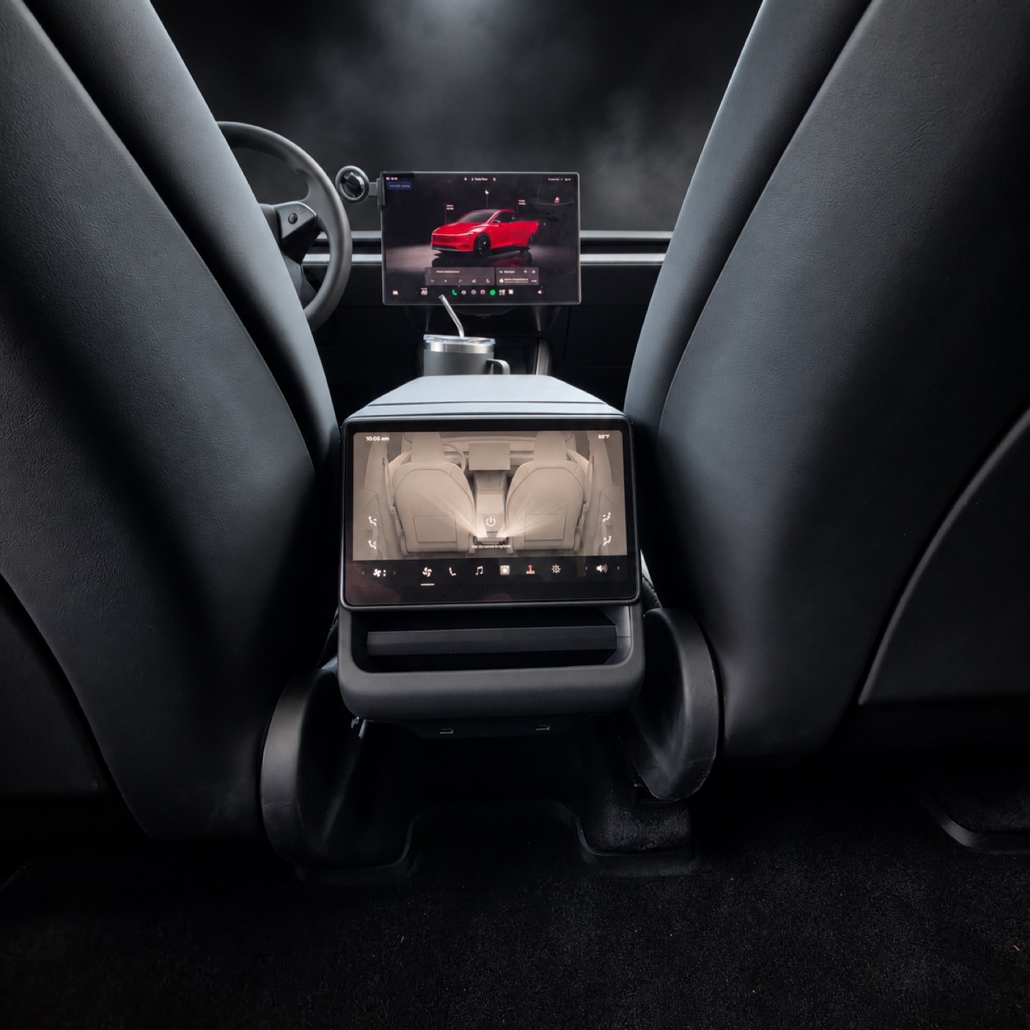 Model Y Juniper rear screen between the front seats